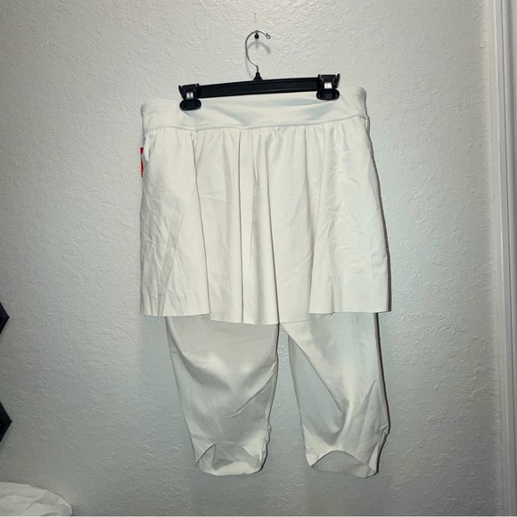 Spanx Booty Boost Active Skirt Leggings Womens M White Cloud NWT - Picture 6 of 8
